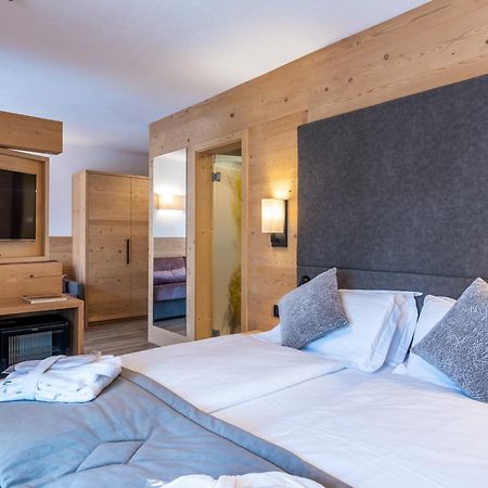 Hotel Meida Pozza di Fassa Esterno foto