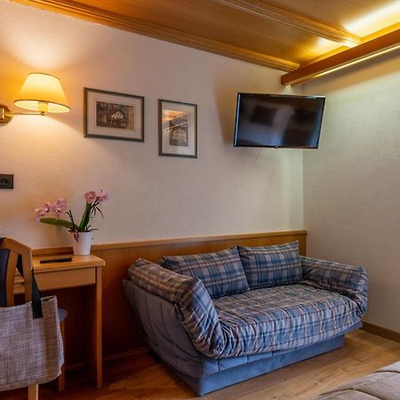 Hotel Meida Pozza di Fassa Esterno foto