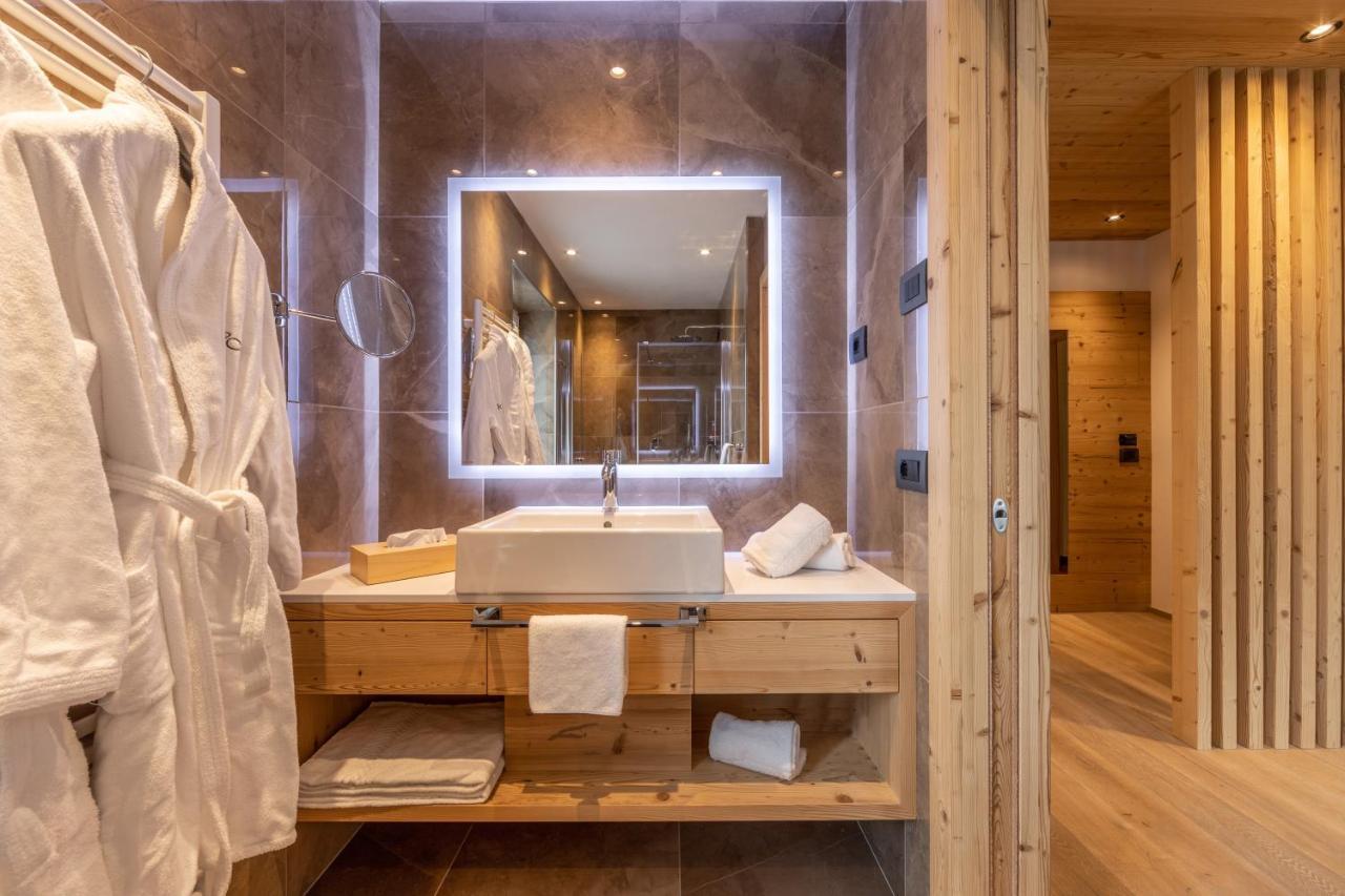 Hotel Meida Pozza di Fassa Esterno foto