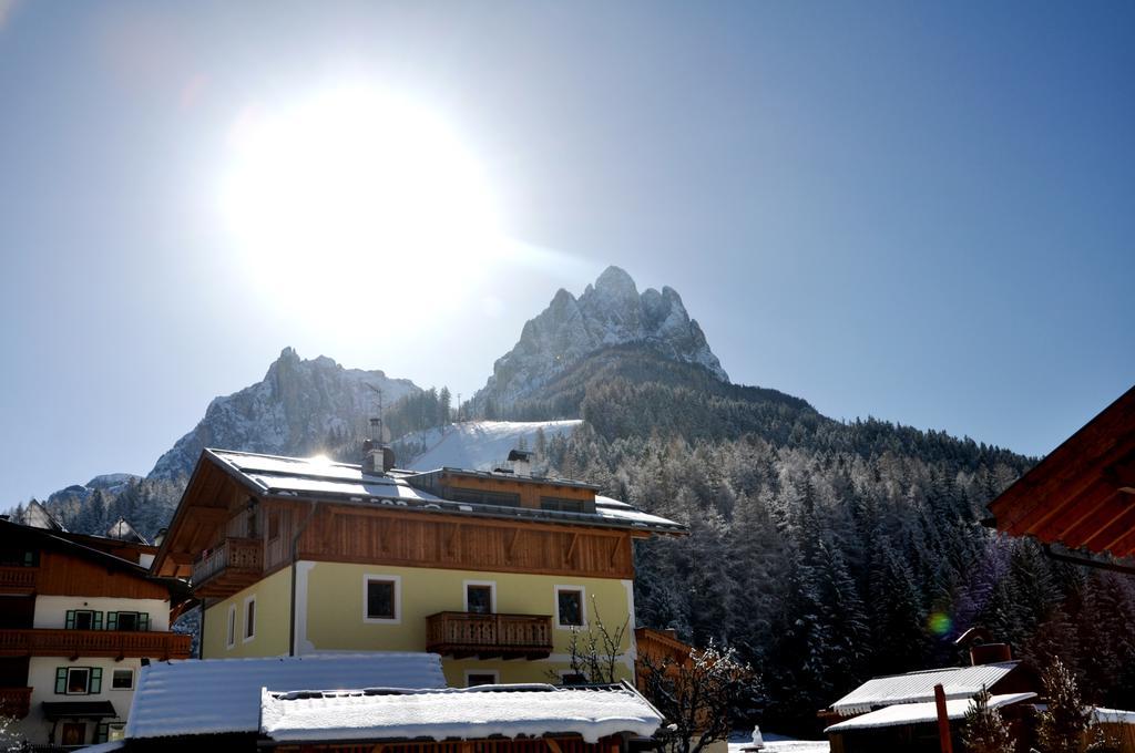 Hotel Meida Pozza di Fassa Esterno foto